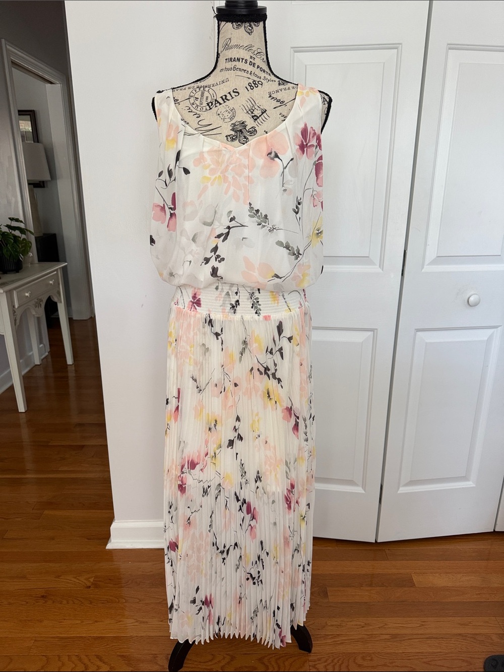 White House Black Market Floral Pleated Maxi Dress - White with Pink & Yellow
